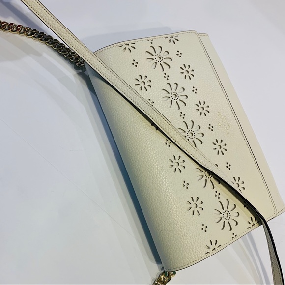 Kate Spade Cream Laser-cut Crossbody Bag🍃 - Picture 7 of 8